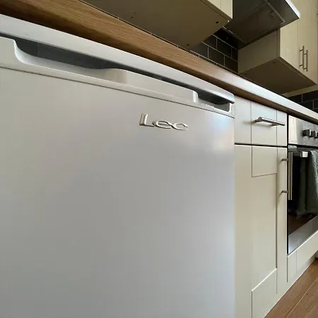 3-malvern Apartment *