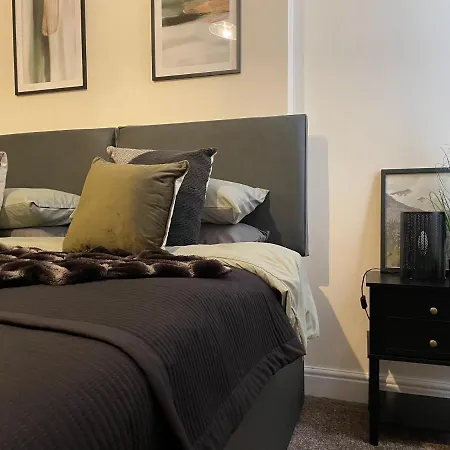3-malvern Apartment Birmingham