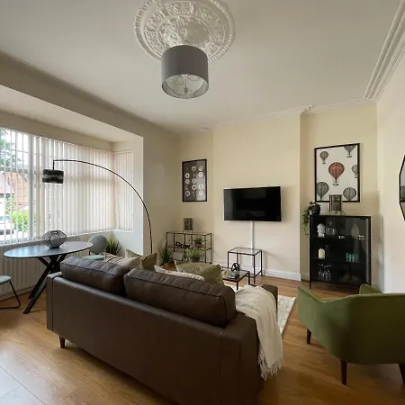 3-malvern Apartment *